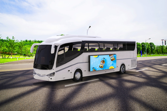 Cabinet ultra léger mobile de panneau d'affichage à LED d'autobus de 1R1G1B SMD1515