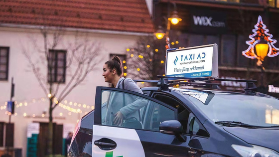 Le toit polychrome de taxi de 240×320mm affichage à LED la puce légère mince de Nationstar