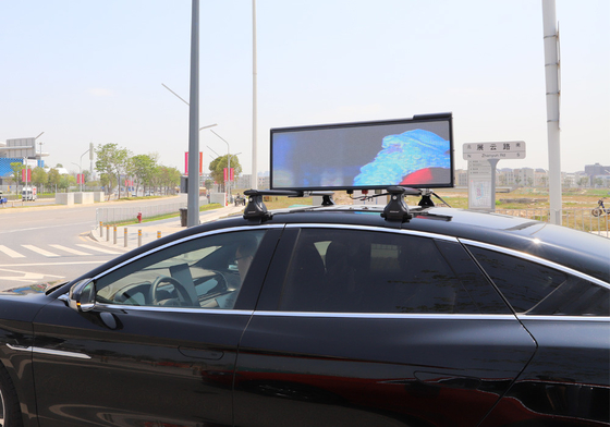 Écran dégrossi de double de l'affichage à LED de toit de taxi d'IP65 4500nits 4G Wifi GPS