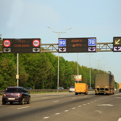 Signe variable de message du trafic fait sur commande de P25 LED pour la route City Road