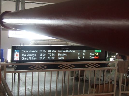 affichage à LED polychrome de 1200*1200mm pour l'information de vol d'aéroport