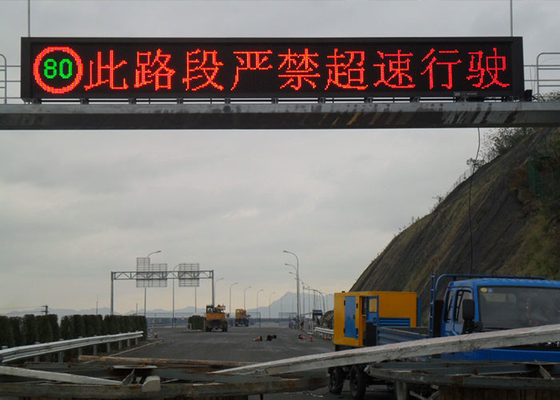 EN12966 chaussée Safty 256x128mm du poteau de signalisation de la lentille LED P16 960x960mm